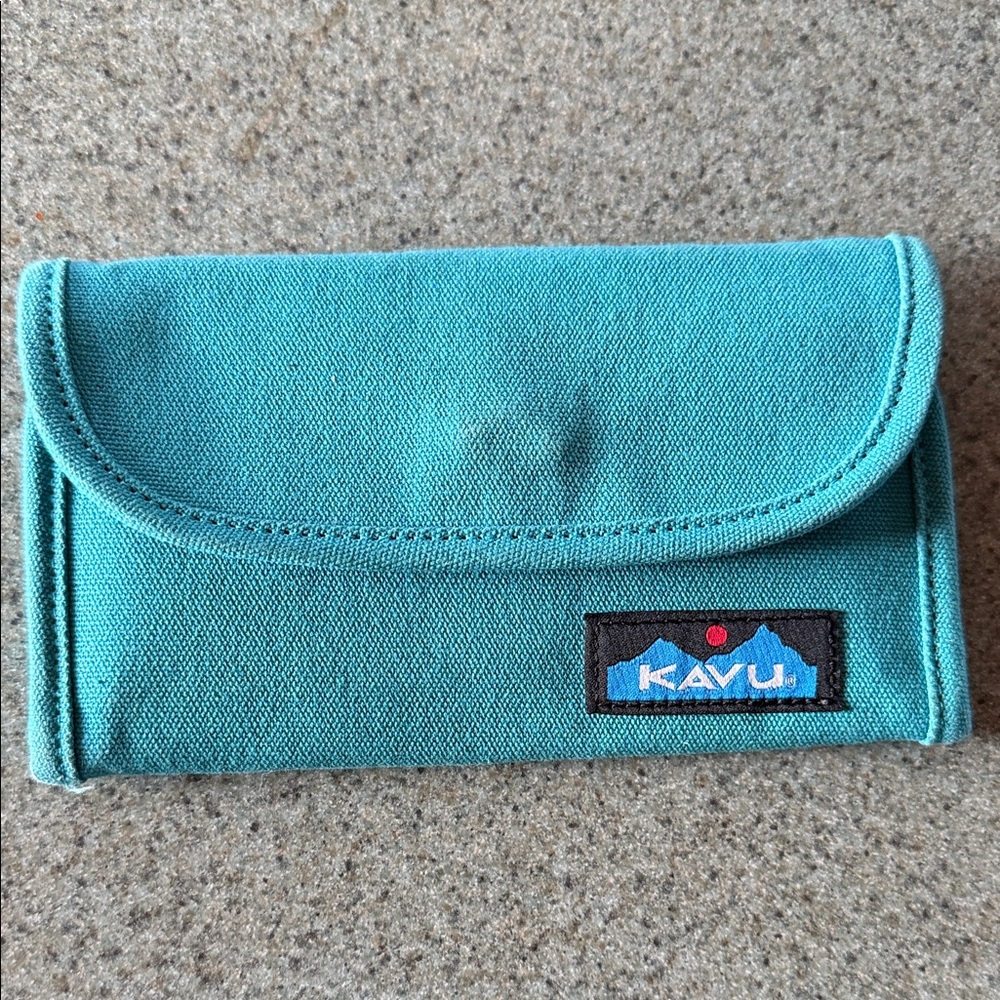 Kavu Turquoise Canvas Wallet